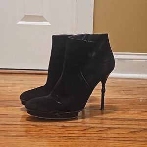 Gucci Black Suede Stilletto booties 39.5